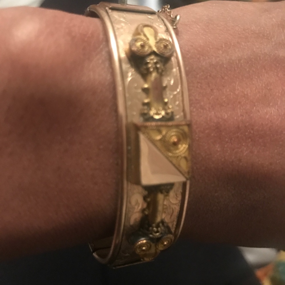 1800's 12k Gold Filled Rose Gold Petite Bracelet